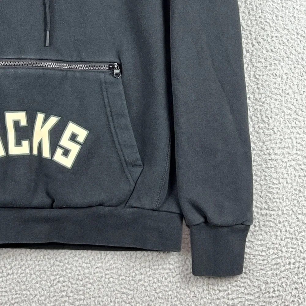 Jordan‎ Courtside Statement Edition Milwaukee Bucks Hoodie Mens Medium Black